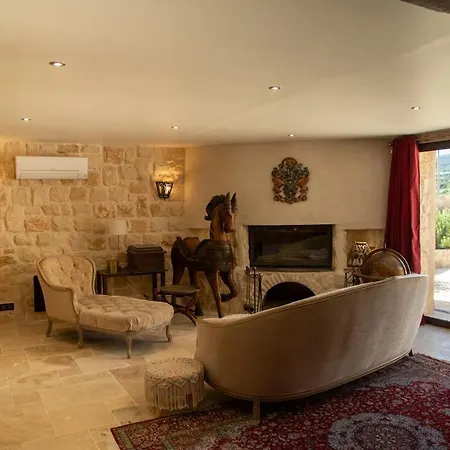 Apartment Le Sommet De La Tour, Vue, Calme Et Chevaux *