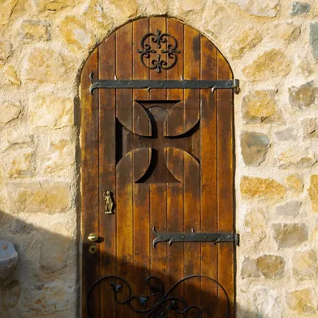 Apartment Le Sommet De La Tour, Vue, Calme Et Chevaux *