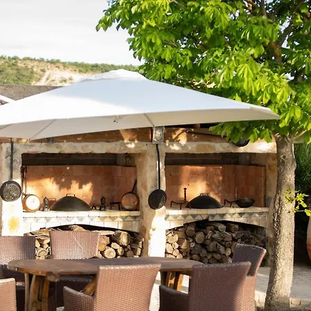 Apartment Le Sommet De La Tour, Vue, Calme Et Chevaux *