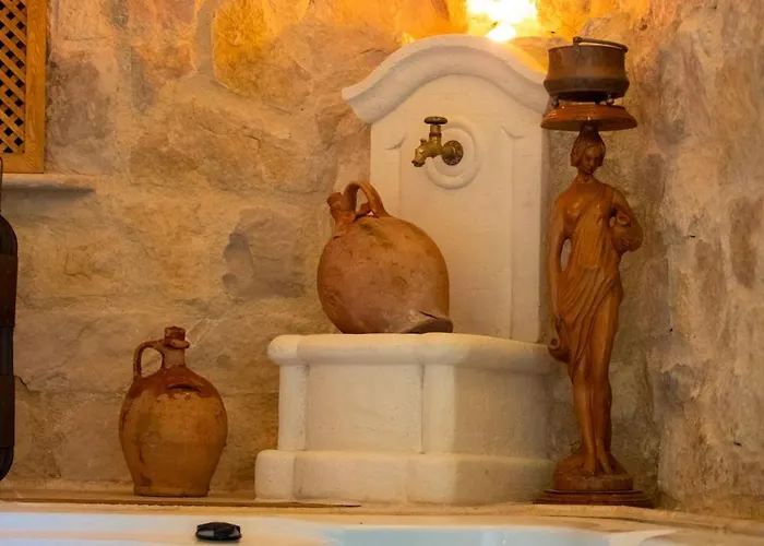 Le Sommet De La Tour, Vue, Calme Et Chevaux *