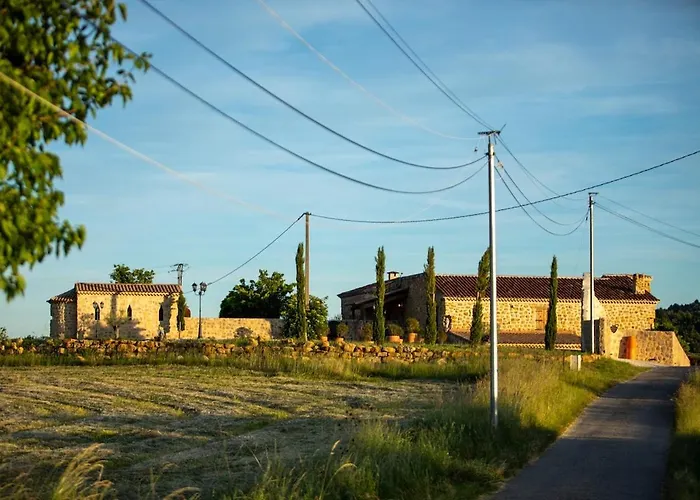 Apartment Le Sommet De La Tour, Vue, Calme Et Chevaux Montlaux